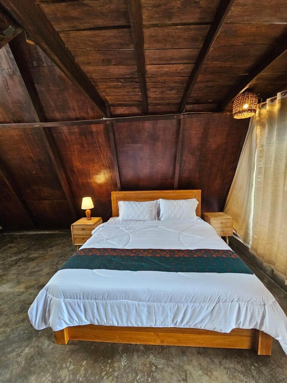 Villa Umauthu Bali à Selemadeg Extérieur photo